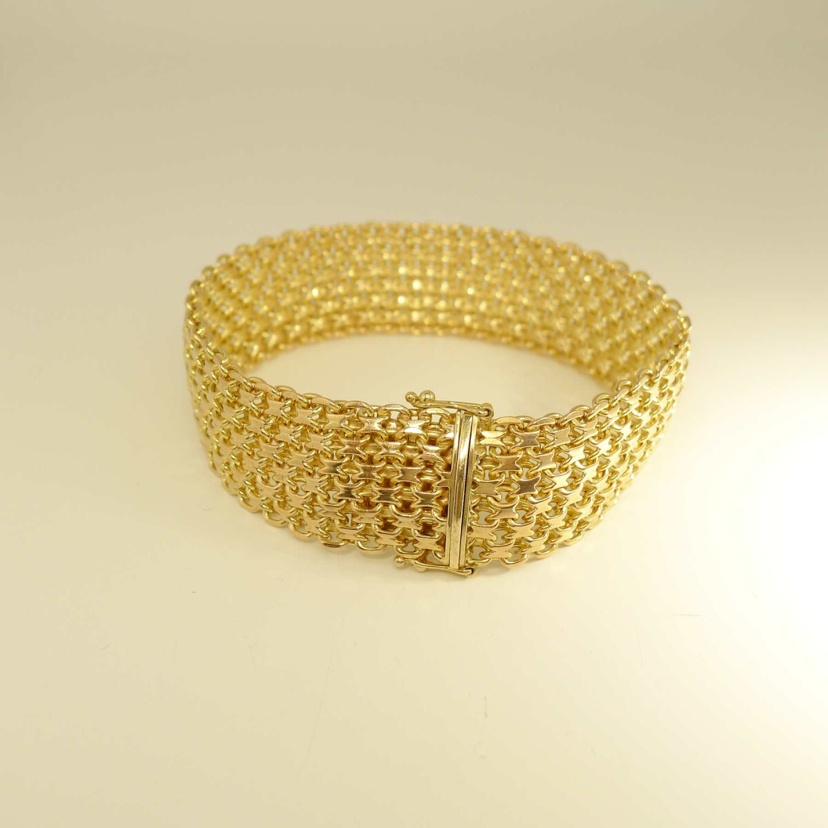 Armband 333-Gold 19 cm gebraucht Zustand gut 29,6g, €