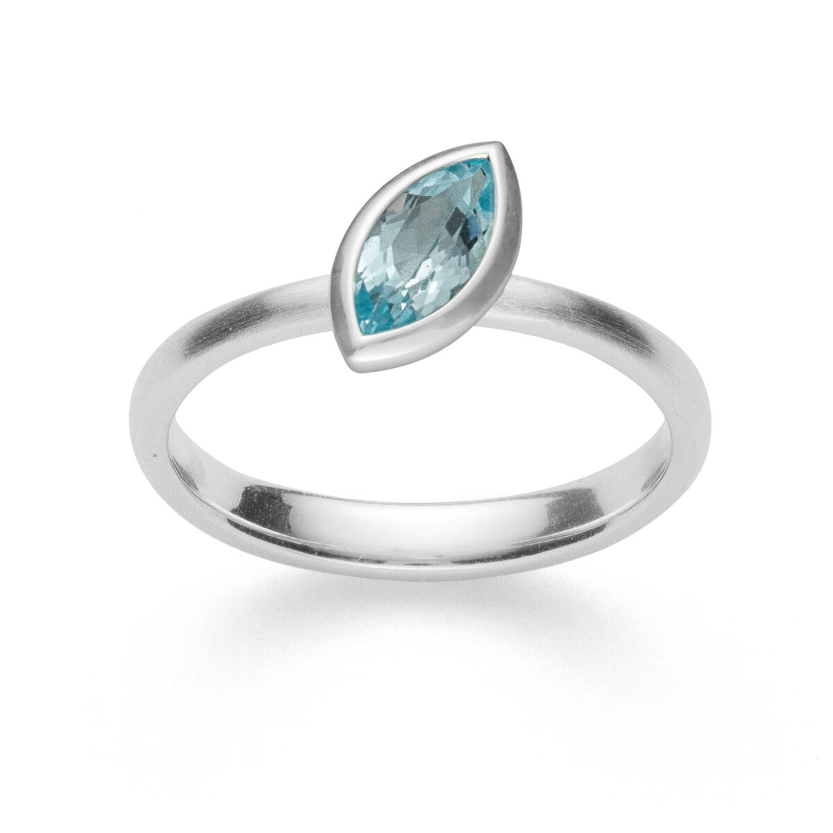 bastian inverun Ring 44050 aus 925-Silbe box