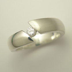 Ring aus Sterling-Silber mit 0,10ct Brillant / Diamant,...