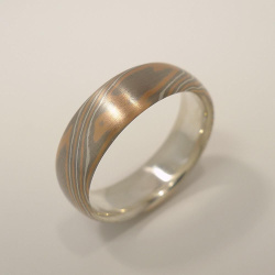 Mokume-Gane-Ring tricolor aus 585 Rotgold, 500 Palladium...