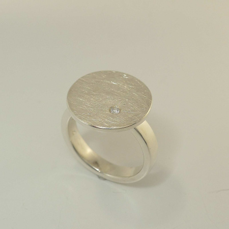 Ring aus 925-Sterling-Silber mit Brillant - Handarbeit